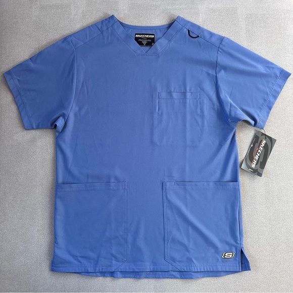 Skechers Men’s Aspire 5 Pocket V Neck Scrub Top. Ciel Blue. Medium. - Picture 1 of 6